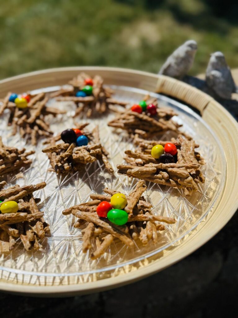 Love Bird’s Nests
